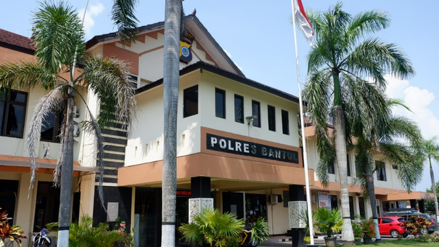 Polisi Bantah Lama Ungkap Kasus Sate Sianida yang Tewaskan Anak Ojol di Bantul (299089)
