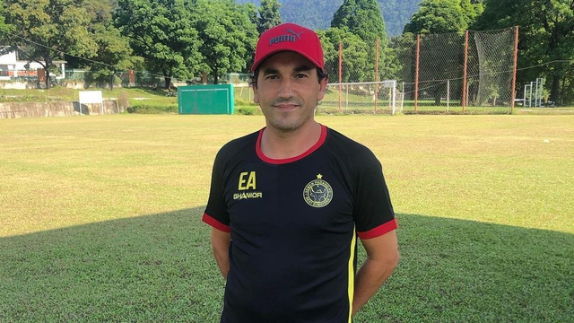 Pelatih Arema Buka Suara soal Wacana PPKM Darurat Diperpanjang (906194)
