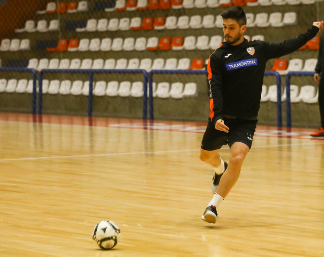 Ilustrasi Teknik Dasar Bermain Futsal (Foto: flickr.com)