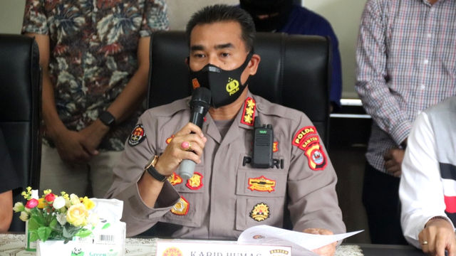 Home Industri Tembakau Gorila Digerebek Polisi, 1 Pelaku Ditangkap (247700)
