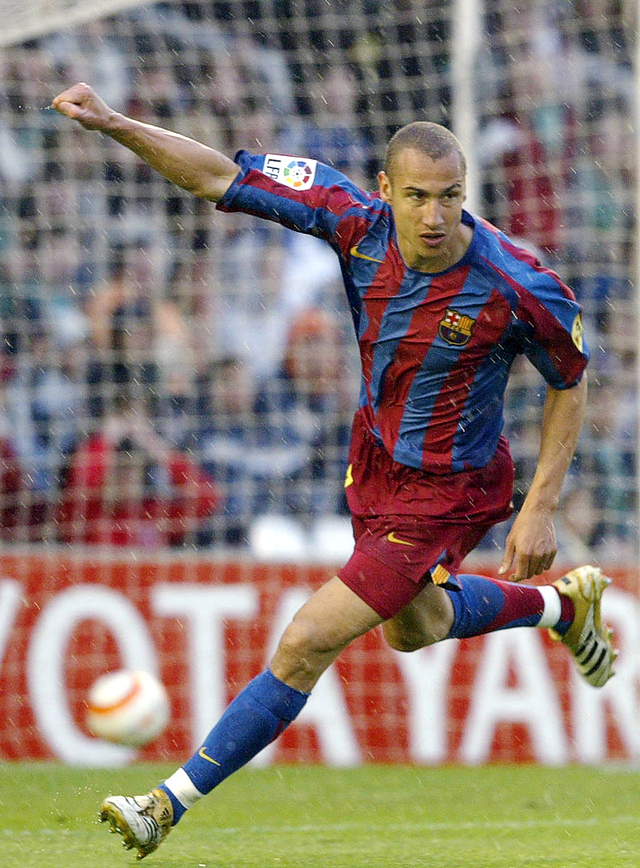 Eks pemain Barcelona dan Manchester United, Henrik Larsson. Foto: RAFA RIVAS / AFP