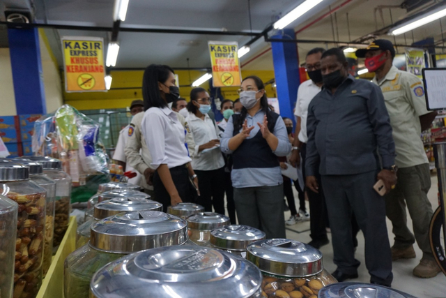 Jelang Hari Raya Idul Fitri, Stok dan Harga Barang di Kota Sorong Stabil (251827)