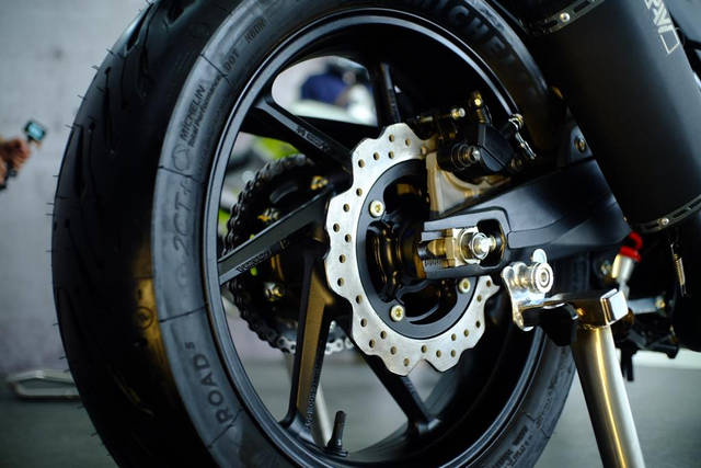 Modifikasi All New Honda CB150R Streetfire. Foto: Bangkit Jaya Putra/kumparan