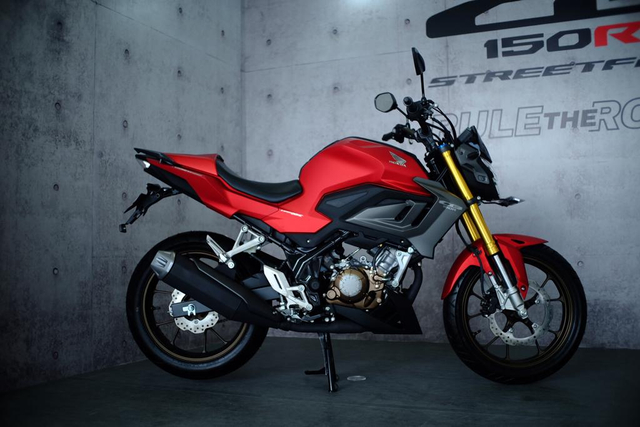 Kenapa Honda Hilangkan Fitur Kick Starter di All New Honda CB150R? (237708)