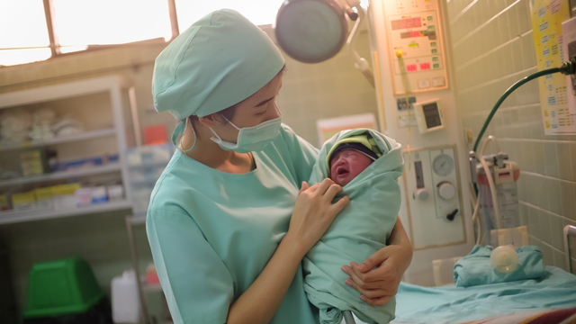 Kenapa Bayi Baru Lahir Kulitnya Keriput? (101010)