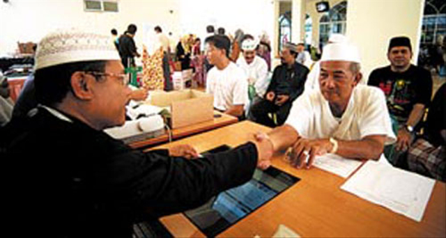 Syarat wajib zakat fitrah. Sumber: flickr.com