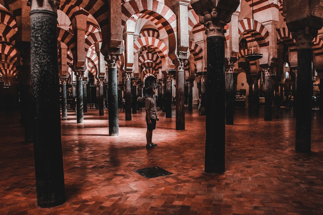 Sejarah Singkat Perkembangan Islam di Spanyol (24406)