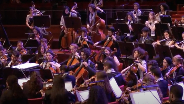 Maryam Afifi yang Ditangkap Israel Pemain Kontrabas Palestine Youth Orchestra (315916)