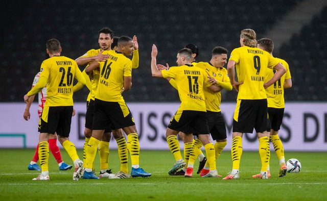 Pertandingan Final DFB Pokal RB Leipzig vs Borussia Dortmund Foto: Twitter/@BlackYellow