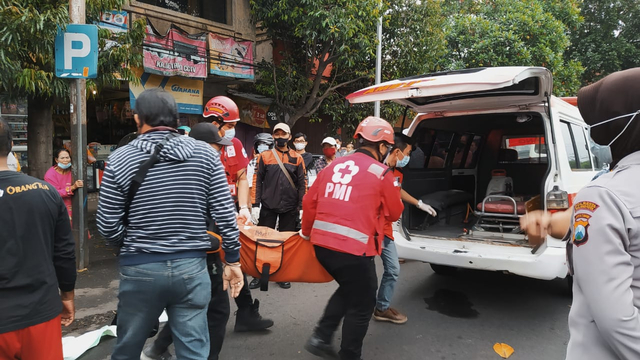 Pengemudi Bentor di Malang Tewas Sambil Genggam Minuman Suplemen (449198)