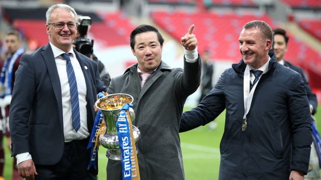 Momen saat Leicester juarai Piala FA untuk pertama kali. Foto: Reuters/Matthew Childs