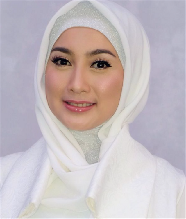 Intip Mewahnya Rumah Desy Ratnasari Bergaya Semi Eropa | kumparan.com