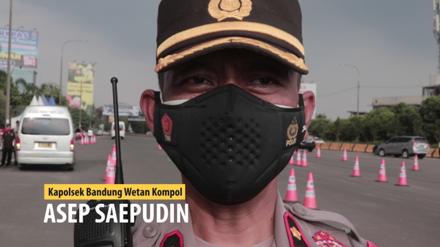 Kapolsek Bandung Wetan Kompol Asep Saepudin menyampaikan informasi terkait kondisi Gerbang Keluar Tol Pasteur (16/05/2021)