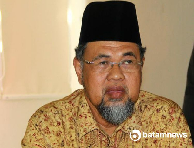 Tokoh perjuangan pembentukan Provinsi Kepri, Huzrin Hood. (Foto: Batamnews)