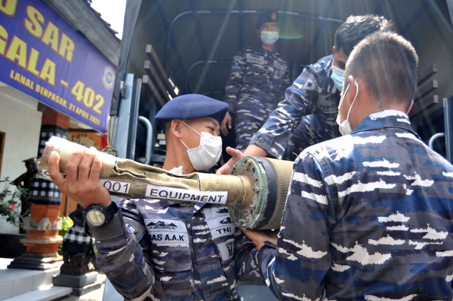 TNI AL Hentikan Pengangkatan KRI Nanggala, Sampaikan Terima Kasih pada China (59275)