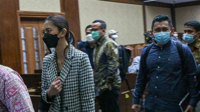 Mantan Sespri Edhy Prabowo Anggia Tesalonika Kloer (kiri) Foto: Dok. Istimewa