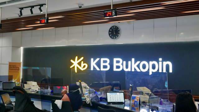Fasilitas Gedung dan ATM Bank KB Bukopin. Foto: Bank KB Bukopin