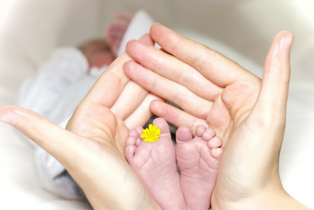 Il ustrasi Rangakaian Doa untuk Bayi yang Baru Lahir (Sumber : Unsplash)