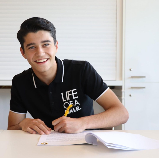 Kaya Symons, pemain keturunan Indonesia. Foto: Instagram/@mijnvitesse