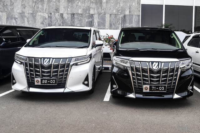 Foto: Melihat Lebih Dekat Pelat Mobil Khusus Anggota DPR (169435)