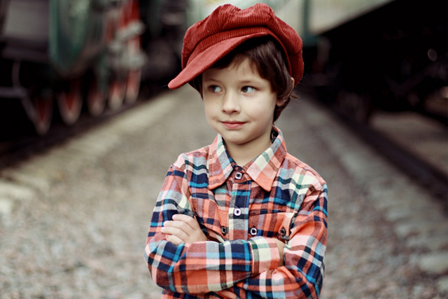 https://pixabay.com/photos/cap-boy-smile-tomboy-emotions-2923682/
