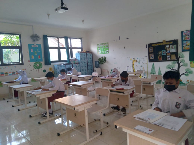 Suasana Asesmen Standar Pendidikan Daerah (ASPD) bagi siswa kelas VI se-DIY di SD N Lempuyangwangi, Senin (24/5/2021). Foto: Len/Tugu Jogja