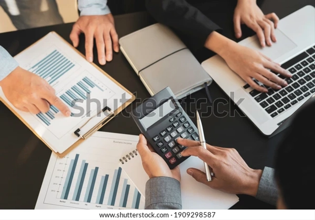 Ilustrasi Accounting. Foto: Shutterstock.com