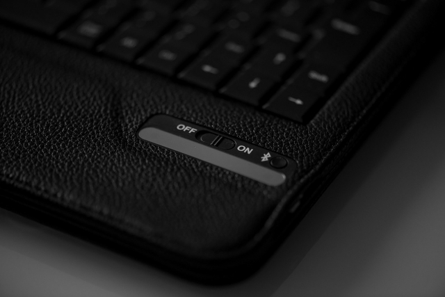 Ilustrasi bluetooth di laptop. Foto: PublicDomainPictures via Pixabay