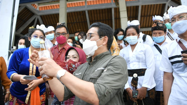 Mendes Sambangi Tabanan Bali, Bicara soal BUMDes Kunci Pemulihan Ekonomi (340155)