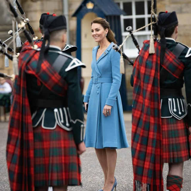 9 Tampilan Memukau Kate Middleton saat Royal Tour ke Skotlandia (84131)
