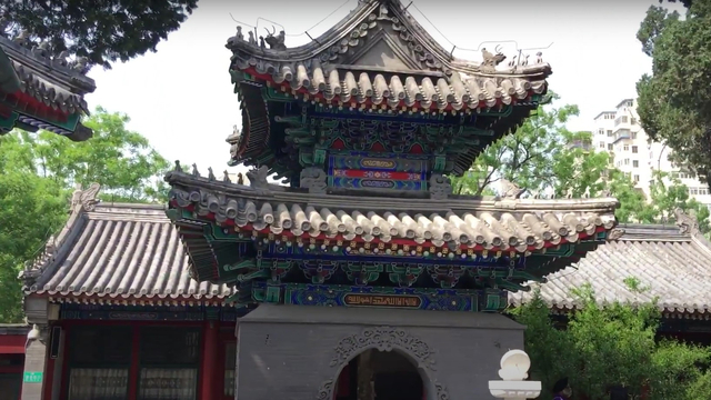 Potret salah satu sudut Masjid Niujie di Tiongkok. Foto: Youtube/JK Baseer