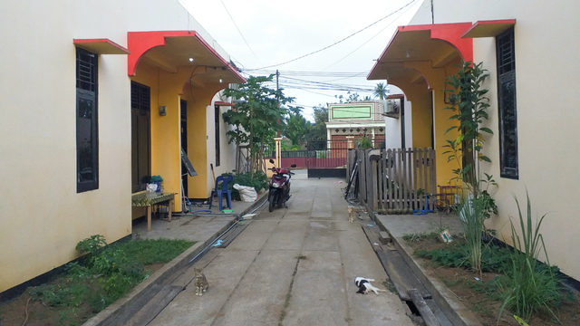 Rumah kontrakan di Jalan Buti yang menjadi lokasi tempat tinggal terduga teroris di Merauke yang ditangkap pada Selasa 1 Juli 2021. (Bumipapua.com/Abdel Syah) 