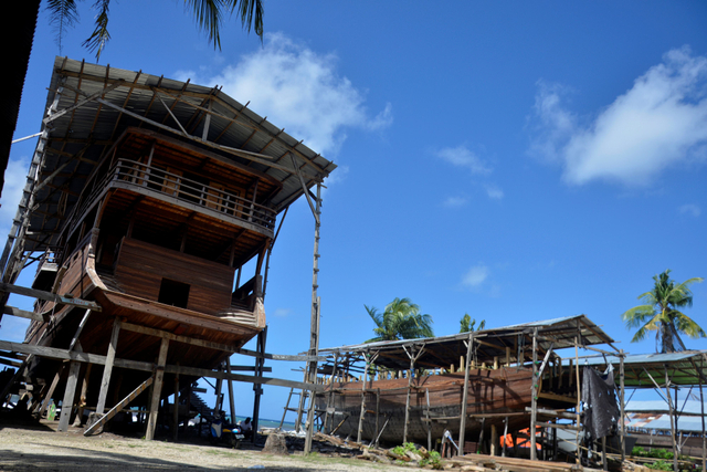 Foto: Melihat Proses Pembuatan Kapal Phinisi di Bulukumba (5447)