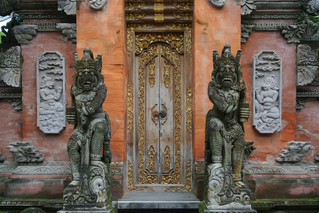 Ilustrasi bagian bangunan dari rumah adat Bali. Foto: Jannet Serhan/pexels