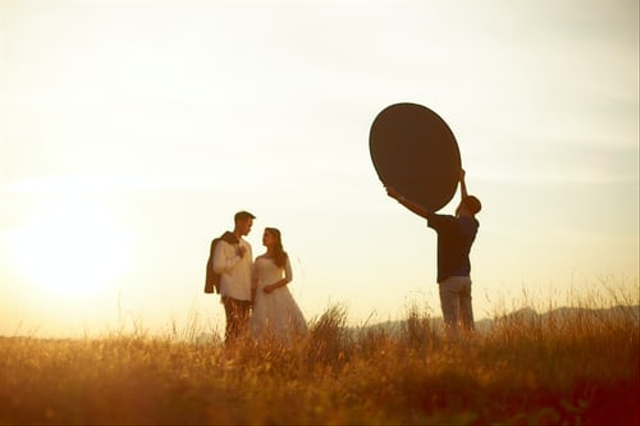 Biar Tak Kuras Bujet Pernikahan, Ini 9 Cara Memangkas Biaya Foto Prewedding (23364)
