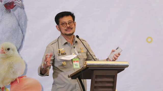 Mentan Syahrul Yasin Limpo saat menghadiri kegiatan Silaturahmi Peternak dan Kampanye Konsumsi Ayam dan Telur 2021, di IPB Internasional Convention Center, Bogor, Kamis (3/6 Foto: Kementan RI