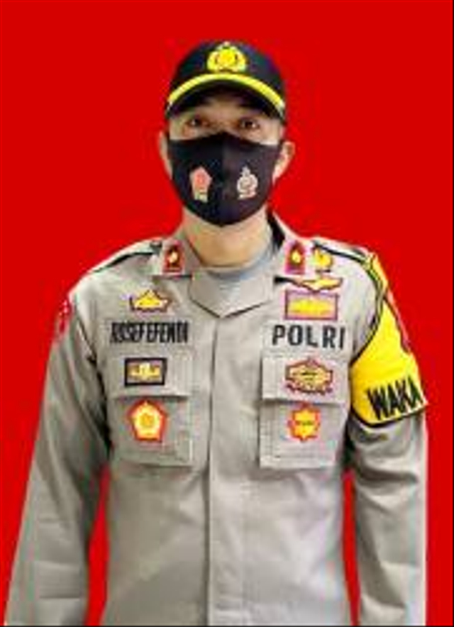 Wakapolres Lampung Utara Kecelakaan di Tol Trans Sumatera, Mobilnya Rusak Parah (1)