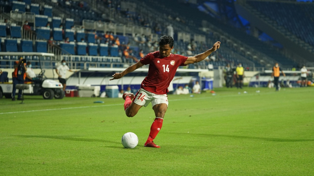 Asnawi Mangkualam di Pertandingan Kualifikasi Piala Dunia 2022 antara Indonesia vs Thailand, Kamis (3/6) malam WIB. Foto: PSSI