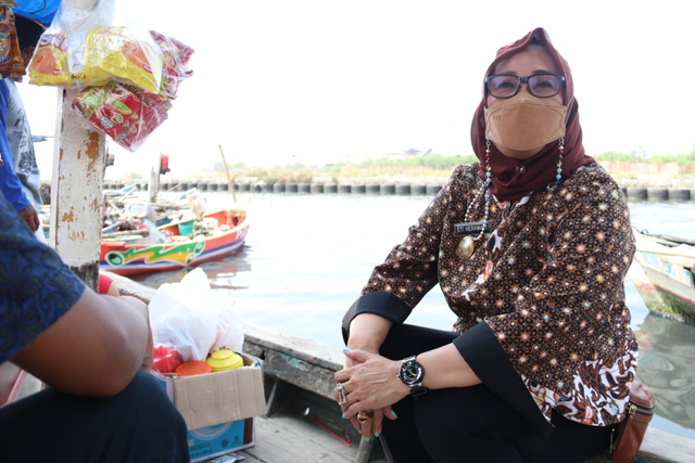 Wakil Wali Kota Cirebon Eti Herawati akan memanfaatkan kerang hijau sebagai produk unggulan untuk meningkatkan pendapatan warga. (Frans)