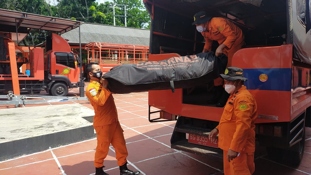 Perahu Bocor, Seorang Pria Tenggelam di Sungai Ogan, Sumsel (49673)