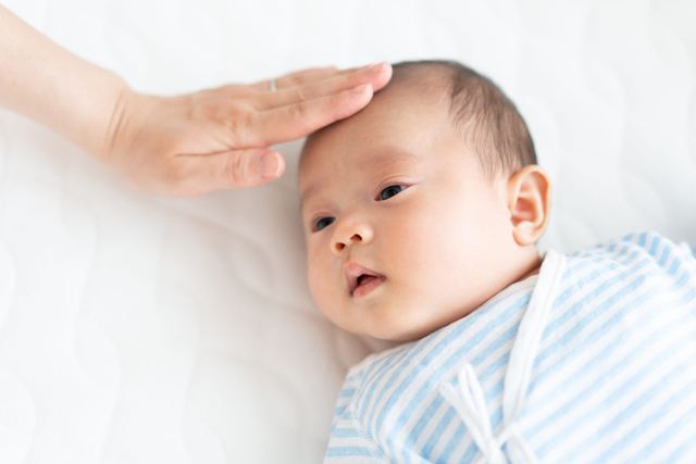 Lagu pengantar tidur dapat meningkatkan perkembangan otak bayi Foto: Shutterstock