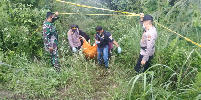 Penemuan mayat di semak-semak kawasan Gunung Salak, tepatnya di jurang kilometer 31 jalan KKA, Kecamatan Nisam Antara, Aceh Utara.  Foto: Dok. Istimewa