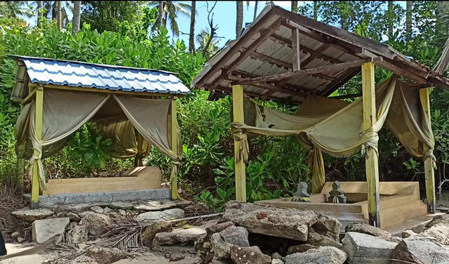 Makam keramat di Pulau Temajo Mempawah. Foto: M Zain/Hi!P0ntianak