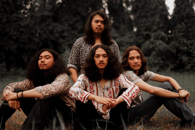 Mooner & Black Horses Kolaborasi di Konser Virtual Supermusic Nextzone Live 360 (45333)
