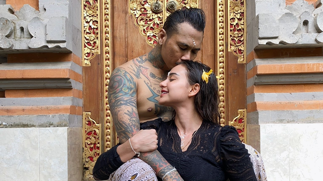 Jerinx SID dan Nora Alexandra. Foto: Instagram/ncdpapl