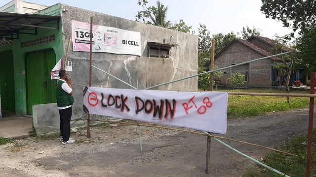 Warga di Pedukuhan Dengok II, Kalurahan Dengok, Kecamatan Playen, Kabupaten Gunungkidul, DIY memutuskan untuk me-lockdown kampungya. Foto: Dok. Istimewa