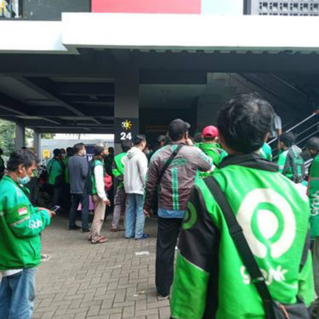 Begini Cerita Para Ibu yang Rela Buru Menu BTS Meal dari McDonald's Demi Anak (106636)