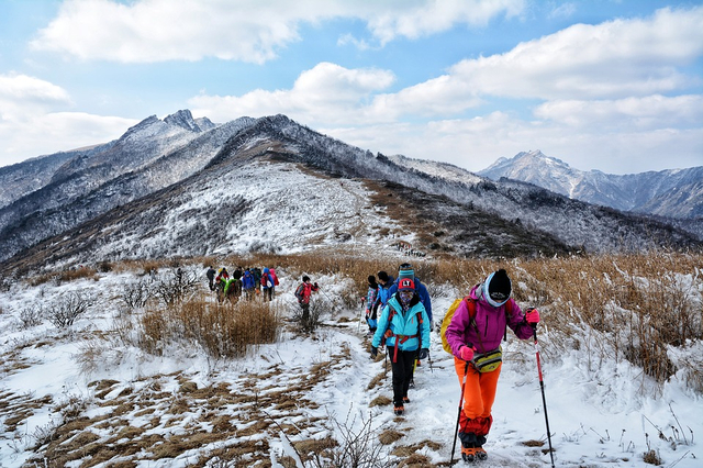 Heboh Kisah Horor Eva di Gunung Abbo, Begini Cara Hindari Gangguan Makhluk Gaib (42177)
