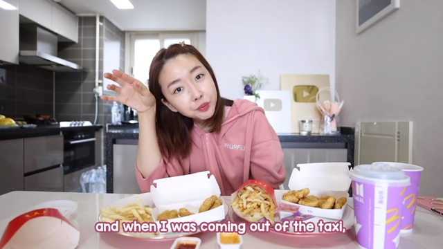 Ikutan Demam BTS Meal, 5 Figur Publik Tajir Ini Borong Hingga Puluhan Paket (7867)
