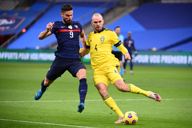 4 Pemain Euro 2020 yang Bela Klub Asia, Ada Eks Kapten Arsenal (38681)
